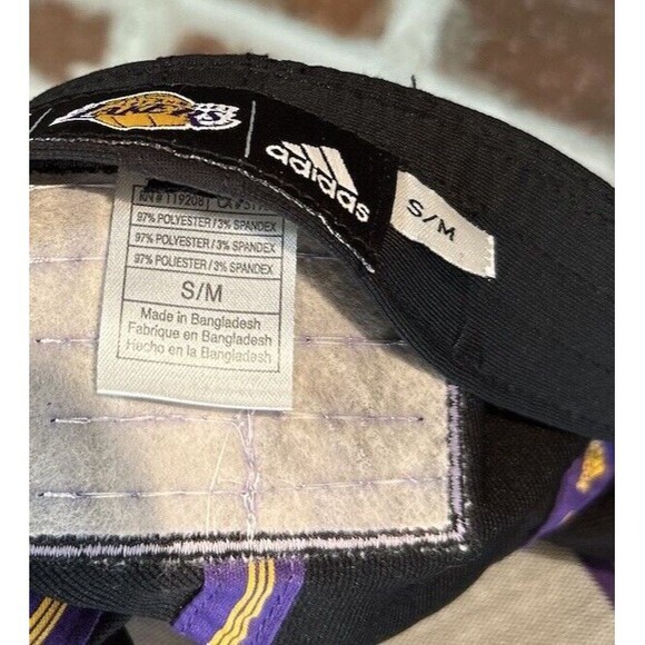 NBA Los Angeles Lakers Adidas Special Edition 16x World Champions RARE Hat Cap - Picture 9 of 9